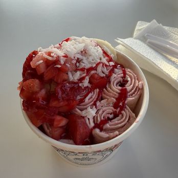 Rock N Roll Handrolled Premium Ice Cream - Ice Cream & Frozen Yogurt Near Me - Modesto, California Rock N Roll Handrolled Premium Ice Cream - Ice Cream & Frozen Yogurt Near Me - Modesto, California