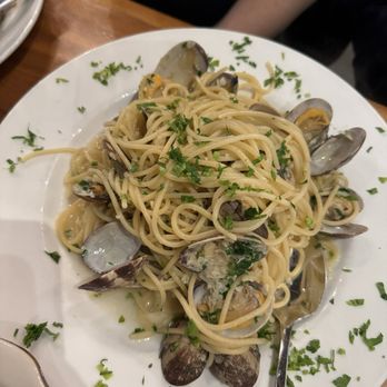 La Pizzeria Cupertino - Italian Near Me - Cupertino, California