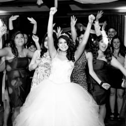 First Choice DJs - Knowing what music needs to be played before guests request it; is the reason for our success and in business for 31 years