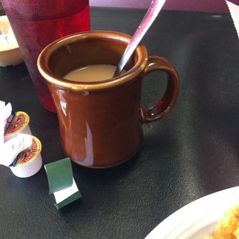 Hilda's Kitchen - Coffee is delicious! - Cafes Near Me - Ennis, Texas