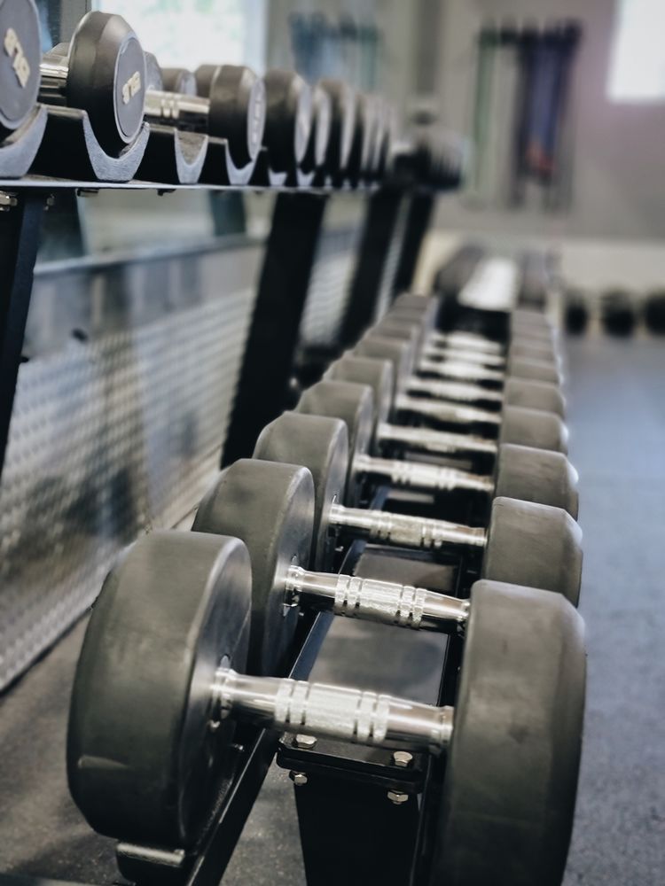 ATHLETIC EDGE Updated November 2024 17 Photos & 12 Reviews 1904