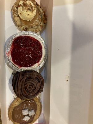 Crumbl - Renton by null