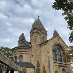 Kreuzkirche - Unsere Kirchengemeinde.