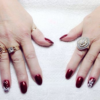 Nail Tech - Nail Salons Near Me - Oroville, California