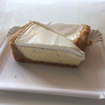 Five Elephant - Amazing cheese cake - Cafes Near Me - Berlin, BE