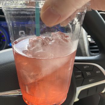 Hot Contents - Strawberry dragon fruit ice tea - Sandwiches Near Me - Mexico, Maine