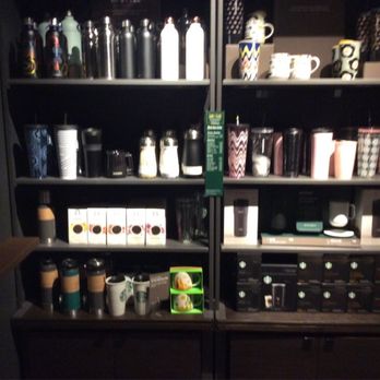 Starbucks - Coffee & Tea Near Me - Lakewood, California Starbucks - Coffee & Tea Near Me - Lakewood, California