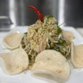 Restaurant Ho Guom - Shrimp salad - Vietnamese Near Me - Montreal, Quebec Restaurant Ho Guom - Shrimp salad - Vietnamese Near Me - Montreal, Quebec