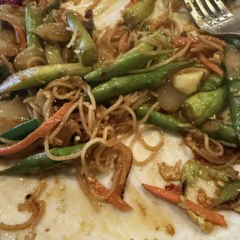 Canton Village - Singapore noodles and spicy asparagus - Chinese Near Me - Livermore, California Canton Village - Singapore noodles and spicy asparagus - Chinese Near Me - Livermore, California