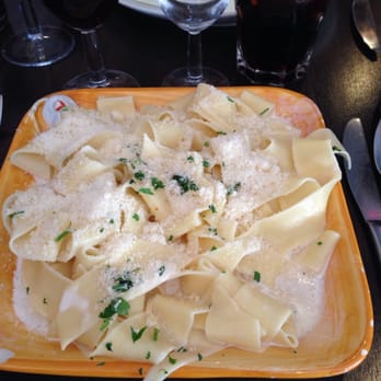 Prima Pasta - Farfadelles 4 fromages - Italian Near Me - Aix-en-Provence, 13 Prima Pasta - Farfadelles 4 fromages - Italian Near Me - Aix-en-Provence, 13