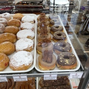 Randy’s Donuts - Donuts Near Me - Phoenix, Arizona