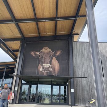 Tillamook Creamery - Tillamook - Cheese Shops Near Me - Tillamook, Oregon Tillamook Creamery - Tillamook - Cheese Shops Near Me - Tillamook, Oregon