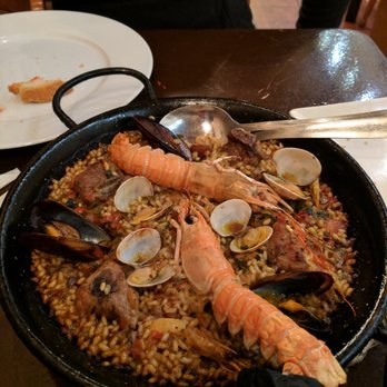 Miño - Mixed paella with seafood and pork ribs and ham? - Seafood Near Me - Barcelona, B Miño - Mixed paella with seafood and pork ribs and ham? - Seafood Near Me - Barcelona, B