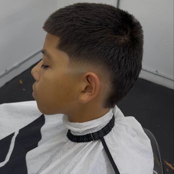 Stay Sharp Spring Valley - Haircut Fade - Barbers Near Me - Spring Valley, California