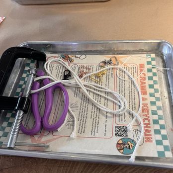 AdhDiy Craft Cafe - macrame keychain start - Art Classes Near Me - Kansas City, Missouri AdhDiy Craft Cafe - macrame keychain start - Art Classes Near Me - Kansas City, Missouri