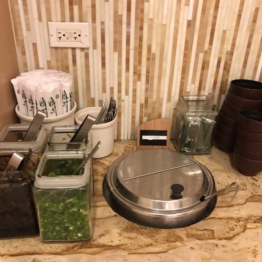 SHOR - Breakfast & Brunch Near Me - Honolulu, Hawaii SHOR - Breakfast & Brunch Near Me - Honolulu, Hawaii