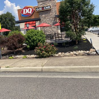 Dairy Queen Grill & Chill - Front of building patio area - Ice Cream & Frozen Yogurt Near Me - Harrisonburg, Virginia Dairy Queen Grill & Chill - Front of building patio area - Ice Cream & Frozen Yogurt Near Me - Harrisonburg, Virginia
