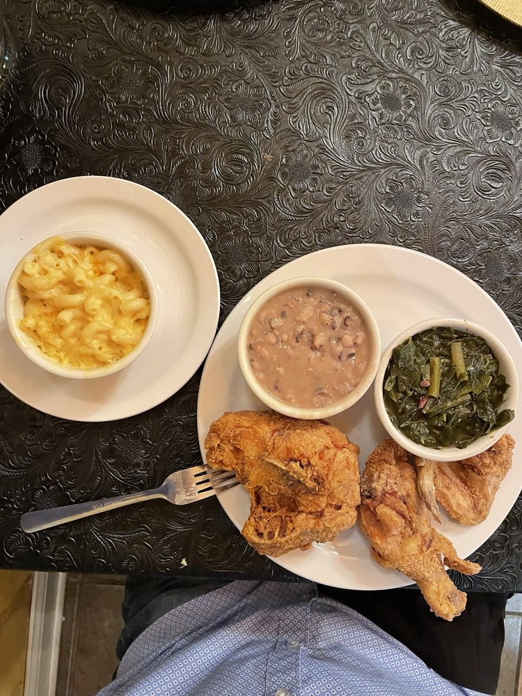 Soul Food Bistro Logo