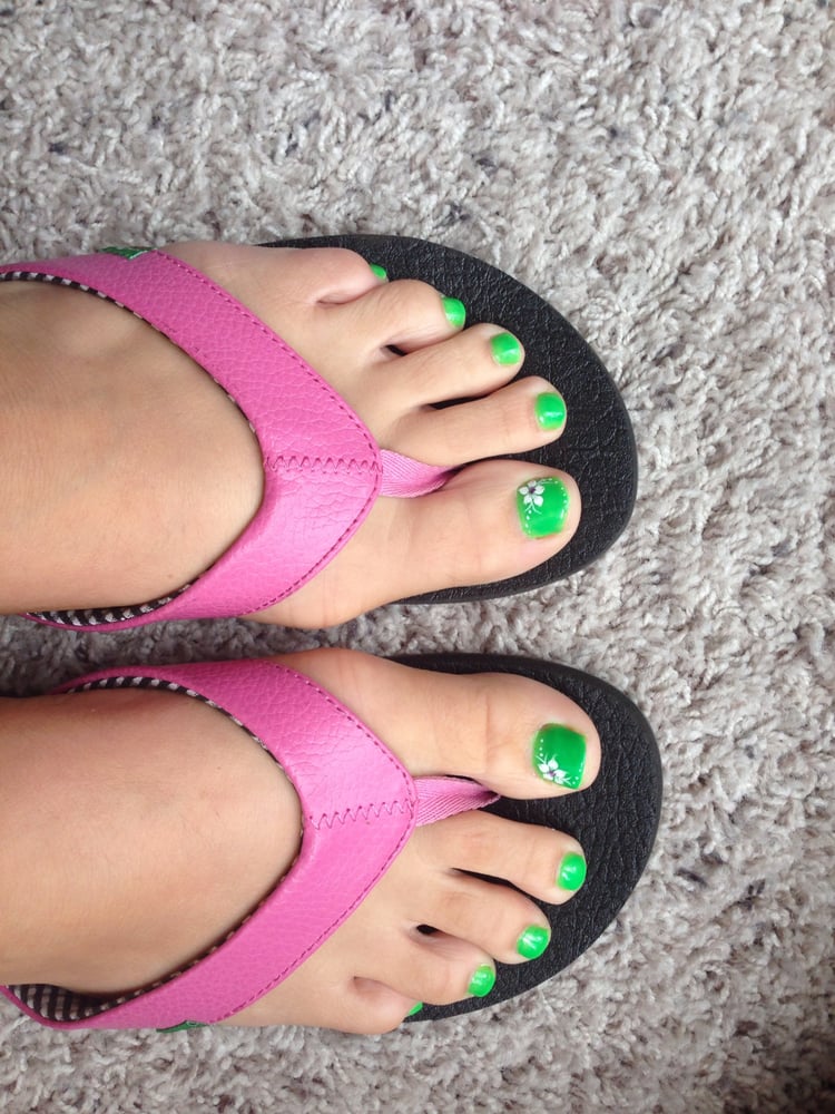 Spa Nails Logo