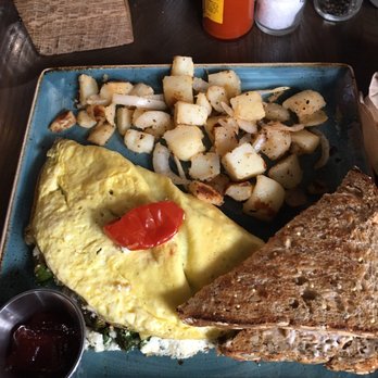 First Watch - Morning Market Veg Omelet - Breakfast & Brunch Near Me - Smyrna, Georgia
