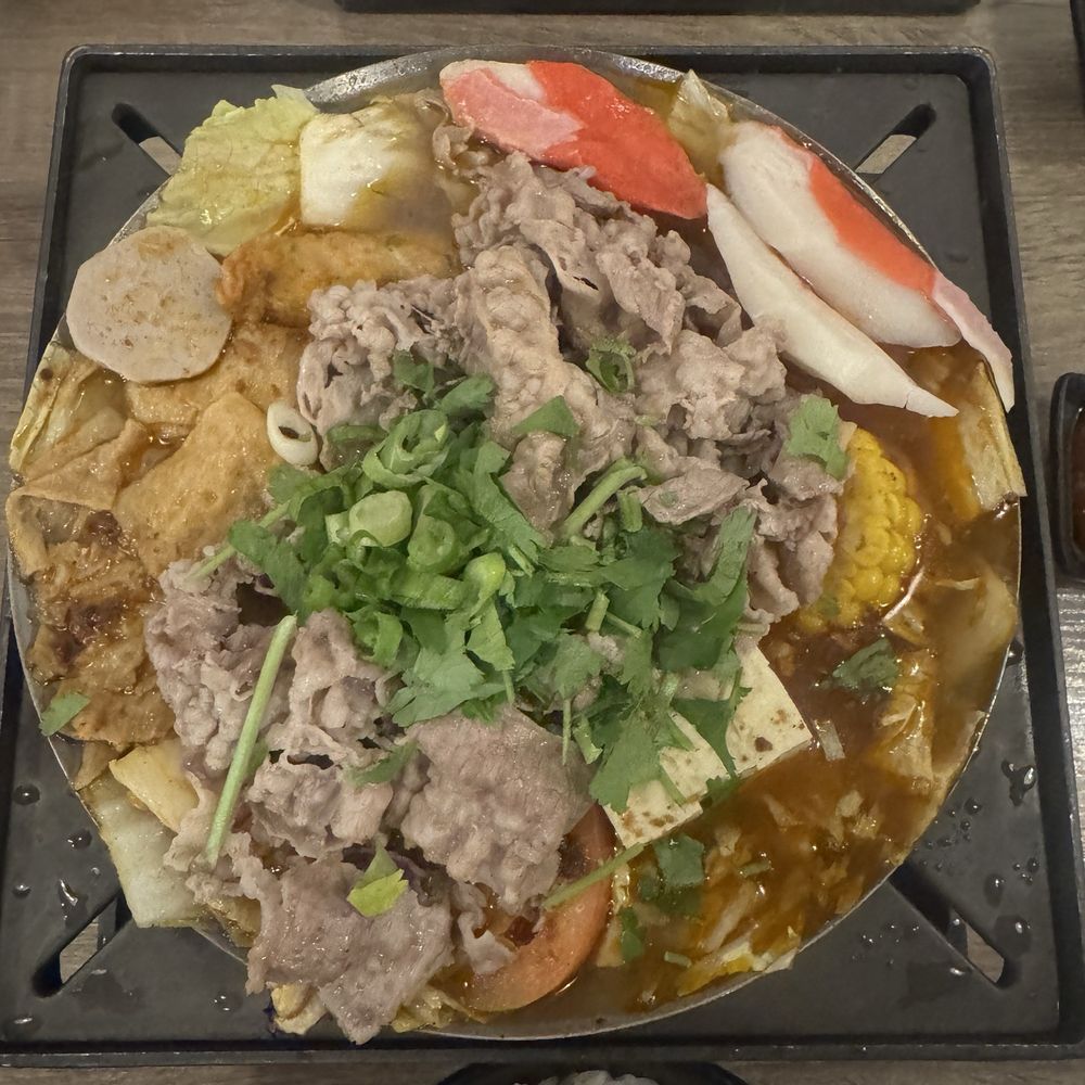 Boiling Point - #4 Beef Hot Soup - Taiwanese Near Me - Chino Hills, California Boiling Point - #4 Beef Hot Soup - Taiwanese Near Me - Chino Hills, California