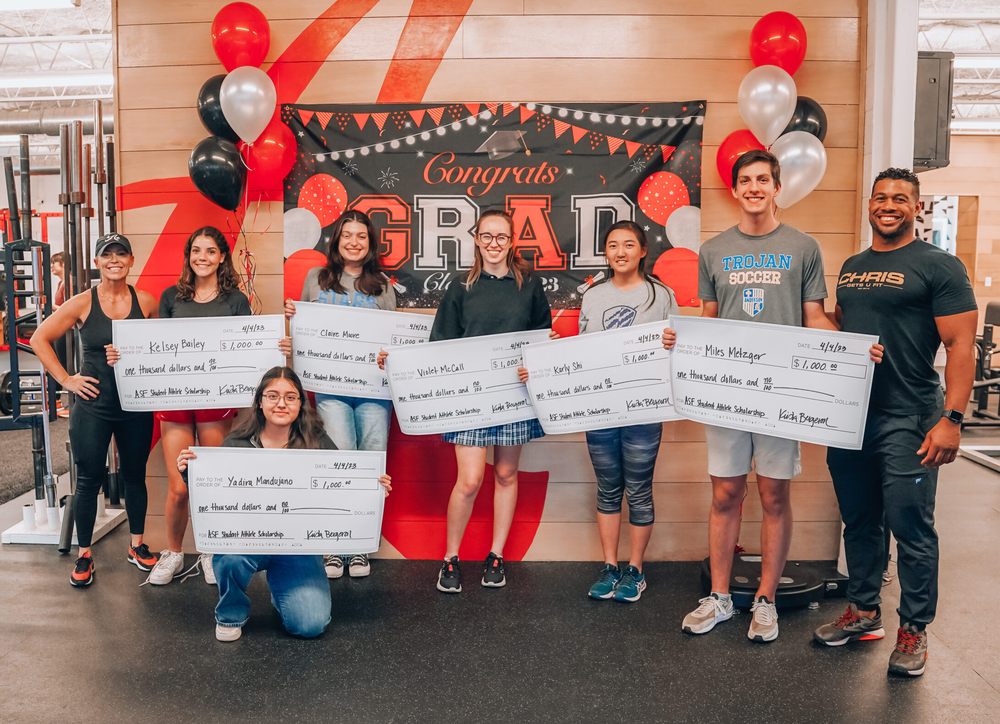 Chris Gets U Fit Logo