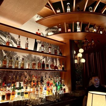 Catch - Bar - Sushi Bars Near Me - Miami Beach, Florida