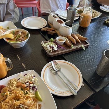 New Thai Elephant - Thai Near Me - San Mateo, California New Thai Elephant - Thai Near Me - San Mateo, California