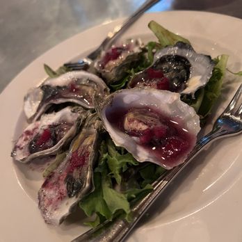 The Pullman - Oyster of the day - New American Near Me - Glenwood Springs, Colorado