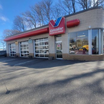 Valvoline Instant Oil Change - Oil Change Stations Near Me - Great Neck, New York Valvoline Instant Oil Change - Oil Change Stations Near Me - Great Neck, New York