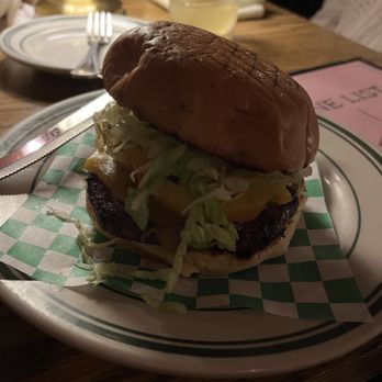 The Copper Room - regular cheeseburger - Cocktail Bars Near Me - Yucca Valley, California The Copper Room - regular cheeseburger - Cocktail Bars Near Me - Yucca Valley, California