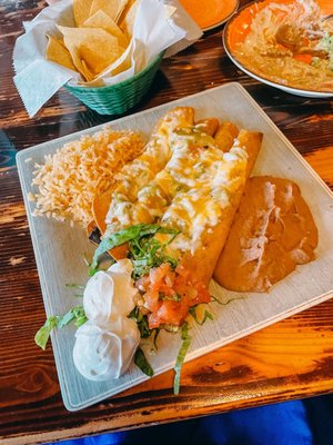 Green Chile Kitchen by null