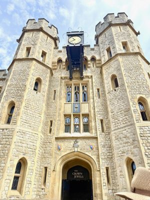 Tower of London by null