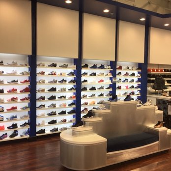 Shiekh Shoes 44 - Shoe Stores Near Me - Stockton, California Shiekh Shoes 44 - Shoe Stores Near Me - Stockton, California