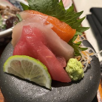 Minami - Beautiful presentation - Japanese Near Me - Vancouver, British Columbia