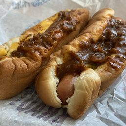 2 Chili Cheese Dogs 2 Chili Cheese Dogs