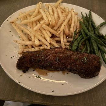 Bistro de la Gare - Ribeye with truffle fries - French Near Me - South Pasadena, California
