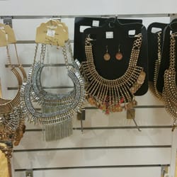 June - Accessories