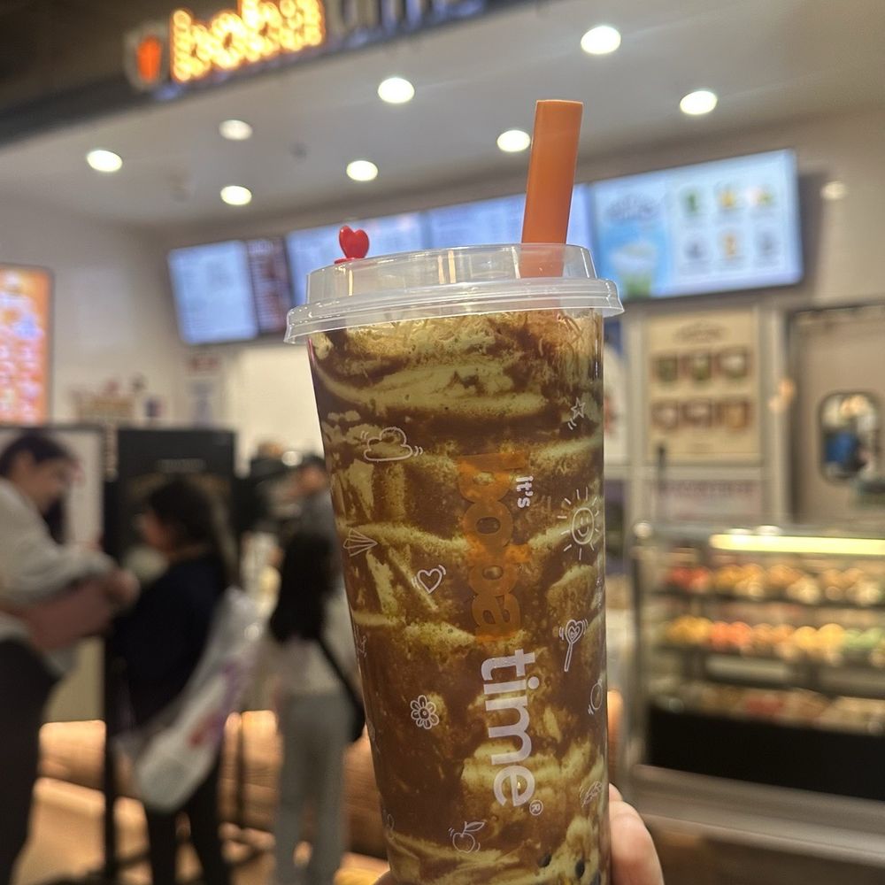 Dubai chocolate frappe