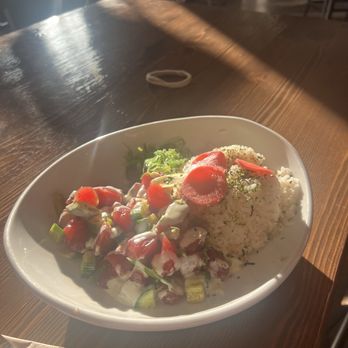 Rabano - VIP Poke - New American Near Me - Santa Monica, California Rabano - VIP Poke - New American Near Me - Santa Monica, California