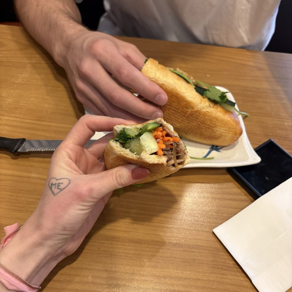 Bahn mi