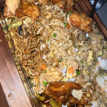 Chinatown Restaurant - Veggie fried rice, egg rolls sweet n sour/orange chicken and veggie chow mien - Desserts Near Me - Coeur d'Alene, Idaho Chinatown Restaurant - Veggie fried rice, egg rolls sweet n sour/orange chicken and veggie chow mien - Desserts Near Me - Coeur d'Alene, Idaho
