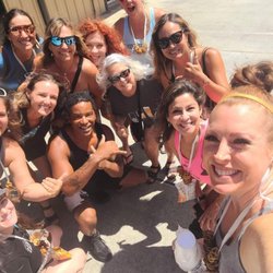 Island Tropic Tours - Girl Gang!