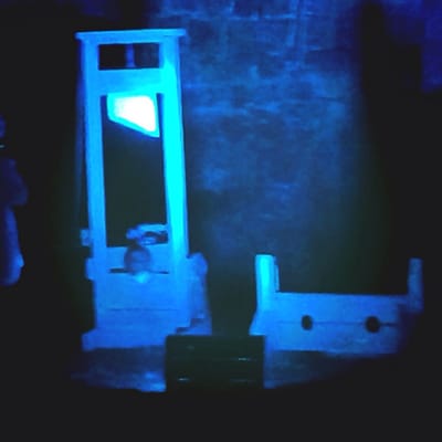 Kirkstall Abbey by null