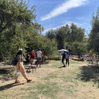 Willowbrook Apple Farm - Pick Your Own Farms Near Me - Oak Glen, California Willowbrook Apple Farm - Pick Your Own Farms Near Me - Oak Glen, California