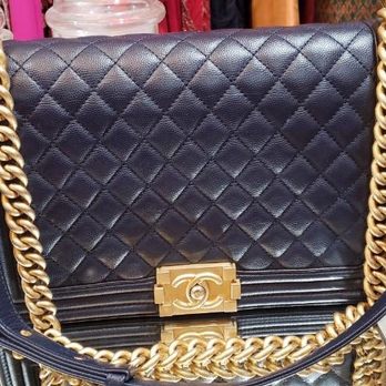 OnQueStyle - Adding to her Chanel collection. - Used, Vintage & Consignment Near Me - Corona Del Mar, California OnQueStyle - Adding to her Chanel collection. - Used, Vintage & Consignment Near Me - Corona Del Mar, California