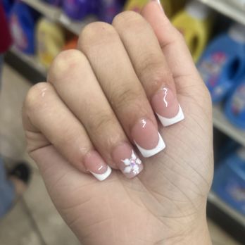 Nelly's Nails - I loved this set, the only thing I don't like is that the prices are to high but besides that the service it's really good nice!! - Nail Salons Near Me - Houston, Texas Nelly's Nails - I loved this set, the only thing I don't like is that the prices are to high but besides that the service it's really good nice!! - Nail Salons Near Me - Houston, Texas