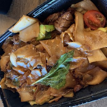 Malai Kitchen - Pad Kee Mao - Thai Near Me - Dallas, Texas Malai Kitchen - Pad Kee Mao - Thai Near Me - Dallas, Texas