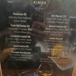 King’s Cigar Lounge - Drink men