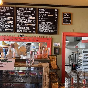 Hen’s Deli - Sandwiches Near Me - Milwaukee, Wisconsin
